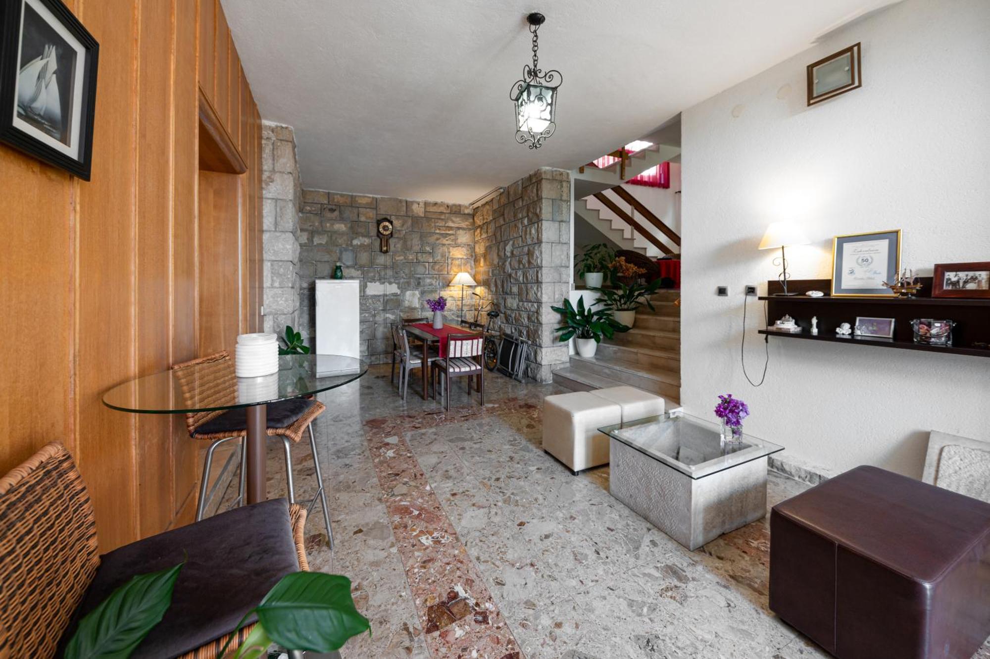 Apartment Sokol *